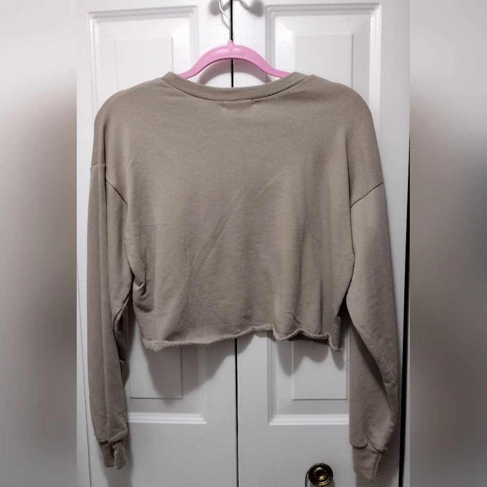 Fashion Nova Raw Hem Cropped Sweatshirt Butterfly 🦋 Design Taupe Small - Picture 3 of 5